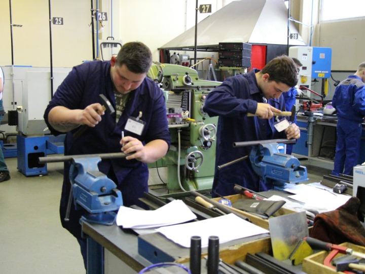 Háromszáznál több vármegyei induló a Szakma Sztár Fesztivál elődöntőin